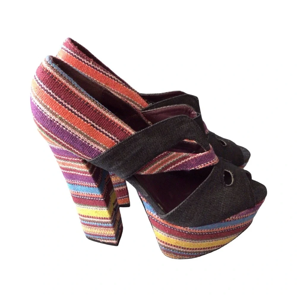 Fahrenheit Multicolor Striped Platform Heels